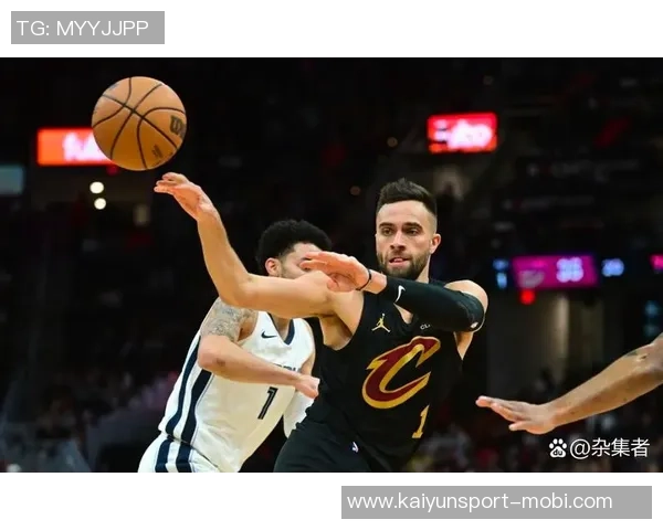 莱夫利全能表现助力球队攻防两端6中5贡献10分6板3助2断2帽